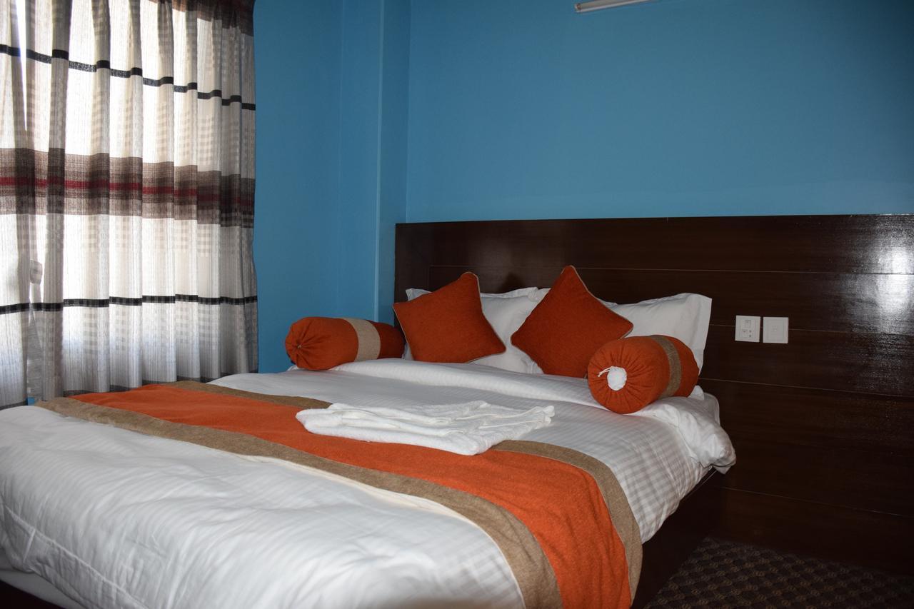 Hotel Rosemary Homes Pokhara Extérieur photo