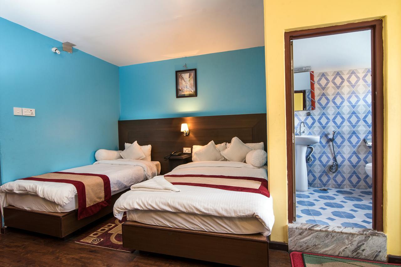 Hotel Rosemary Homes Pokhara Extérieur photo
