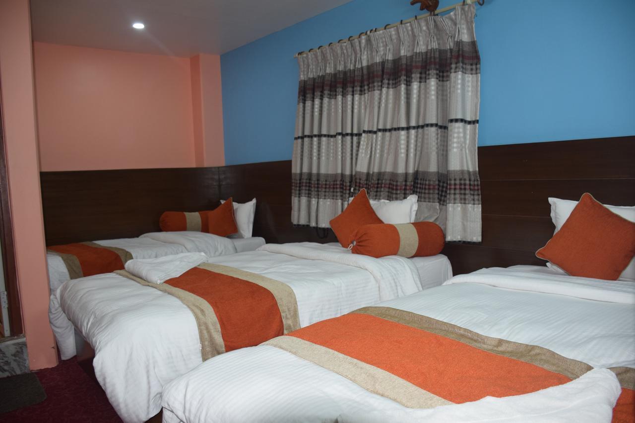 Hotel Rosemary Homes Pokhara Extérieur photo